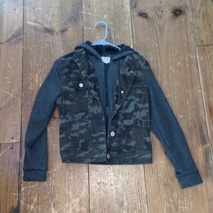 Wallflower - Gray/Camo Jacket (Size M)